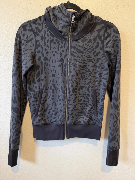 lululemon athletica Jackets & Blazers - Lululemon Black Leopard Print Scuba Zip Hoodie Jacket Size 2